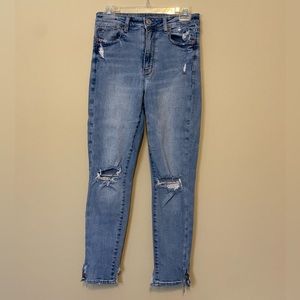 AE High-Waist Jeans